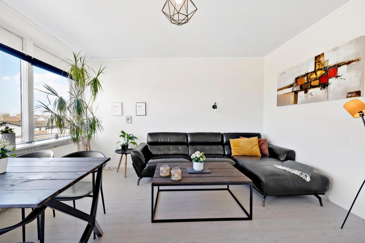 Private Scandinavian Apartment Randers Exterior foto
